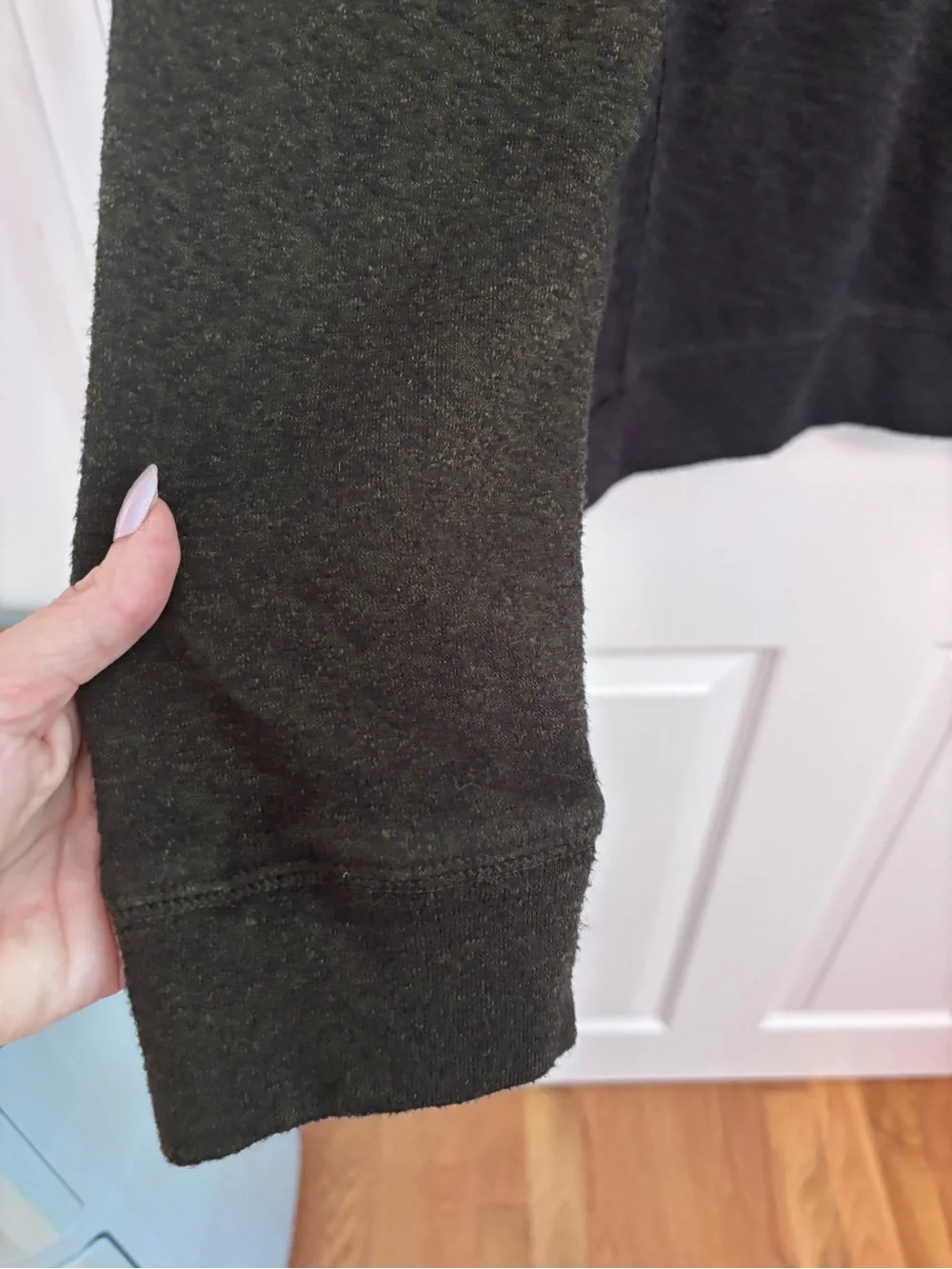 Levi's dark gray/brown Crewneck Henley Sweater with Small Logo